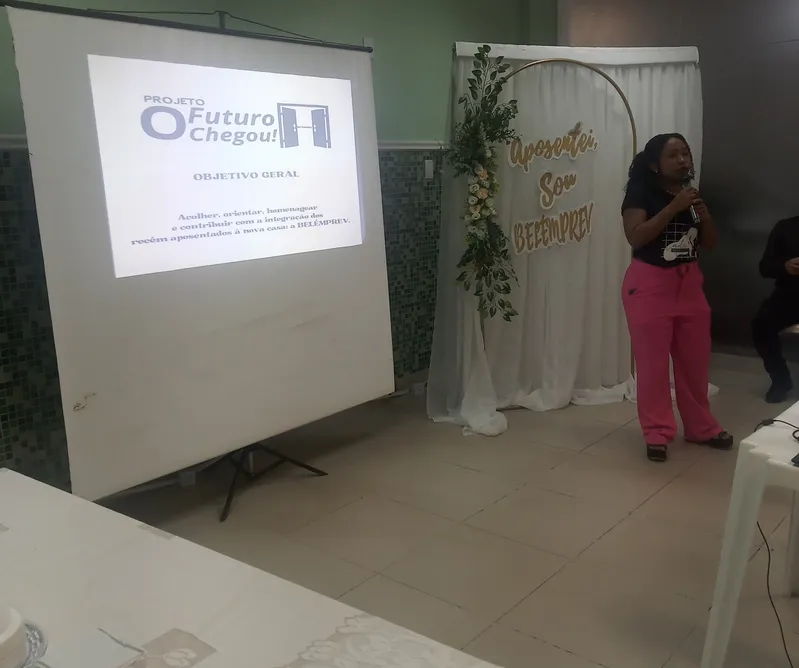 Clenice Soares fez a abertura do evento