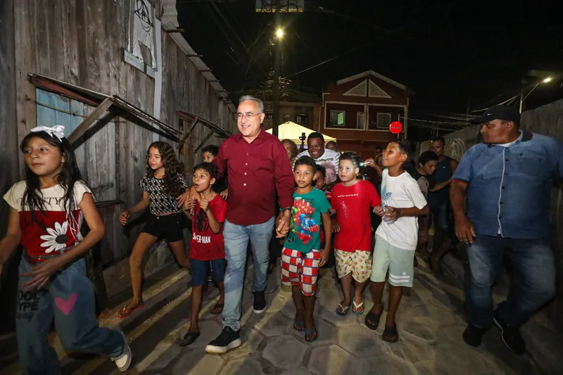 Obras concluídas - Drenagem e pavimentação das ruas Stelio Maroja e São José, na Pratinha <div class='credito_fotos'>Foto: Joyce Ferreira/Agência Belém/Comus   |   <a href='/midias/2025/originais/29d3bd18-10d6-4240-a07d-39e47fde455a.jpg' download><i class='fa-solid fa-download'></i> Download</a></div>