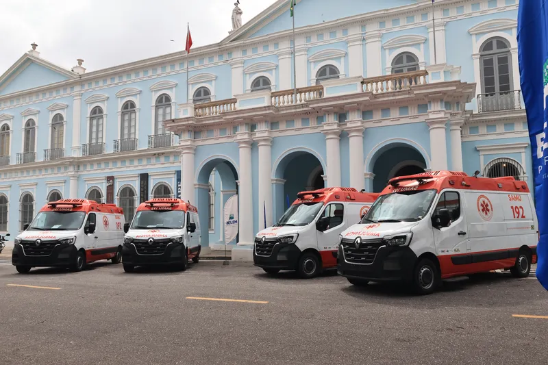 Novas ambulâncias são entregues pela Prefeitura de Belém <div class='credito_fotos'>Foto: Jader Paes   |   <a href='/midias/2025/originais/2eb509f6-0ce3-4e28-95da-2c3e59459514.jpg' download><i class='fa-solid fa-download'></i> Download</a></div>