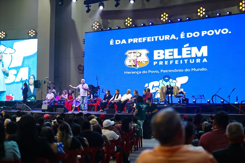 Belém Alfabetizada - Educação municipal alfabetiza mais mil pessoas na capital <div class='credito_fotos'>Foto: Joyce Ferreira/Agência Belém/Comus | <a href='/midias/2025/originais/3cc71bc4-0583-460f-8f2b-6fea0c3755be.jpg' download><i class='fa-solid fa-download'></i> Download</a></div>