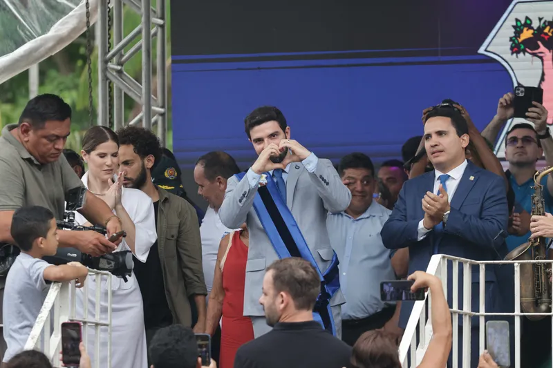 Posse em Mosqueiro - Igor Normando anuncia nova creche e Praça da Paz em Mosqueiro <div class='credito_fotos'>Foto: Nenhum   |   <a href='/midias/2025/originais/59de39db-9fe3-4afb-ba01-45938b17802e.jpg' download><i class='fa-solid fa-download'></i> Download</a></div>