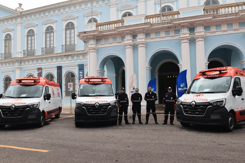 Novas ambulâncias são entregues pela Prefeitura de Belém <div class='credito_fotos'>Foto: Jader Paes   |   <a href='/midias/2025/originais/5ebe0238-c55f-4fbd-b08c-180f14ea3c86.jpg' download><i class='fa-solid fa-download'></i> Download</a></div>