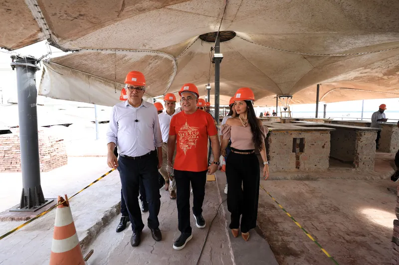 Parceria - Governo federal e Prefeitura anunciam segunda etapa da reforma do Ver-o-Peso <div class='credito_fotos'>Foto: MÁCIO FERREIRA / AG BELÉM   |   <a href='/midias/2025/originais/72c8d769-fc62-46a9-a4fc-7e0cd00a6a0d.jpg' download><i class='fa-solid fa-download'></i> Download</a></div>