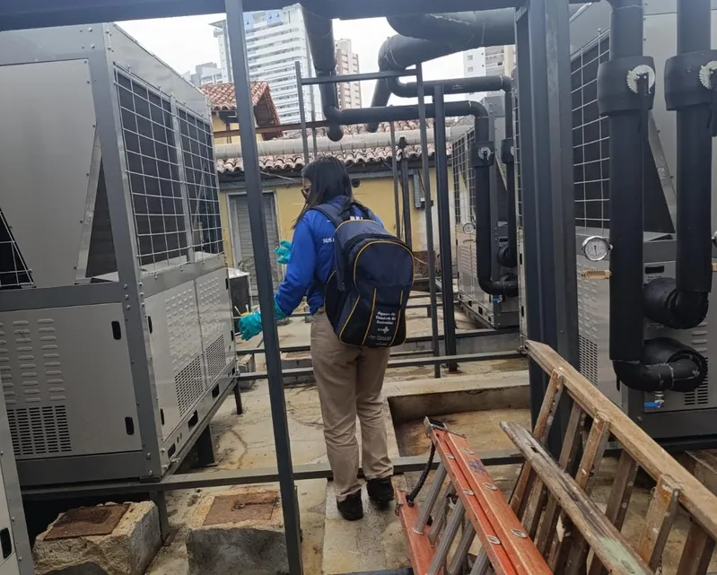 A mobilização envolve o trabalho de 50 agentes de combate às endemias, que irão visitar 1.152 imóveis distribuídos em sete quarteirões do bairro do Guamá.