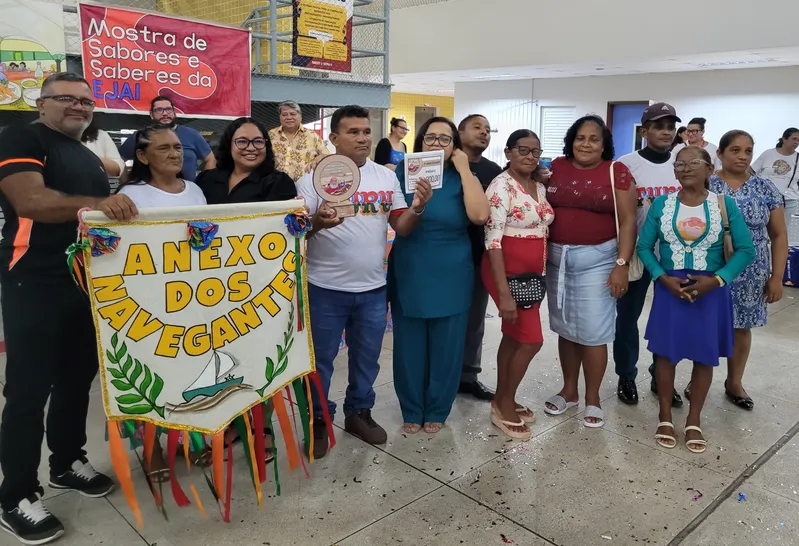 Escola Nossa Senhora dos Navegantes , do rio Aurá, venceu com o "caldo de turu". 