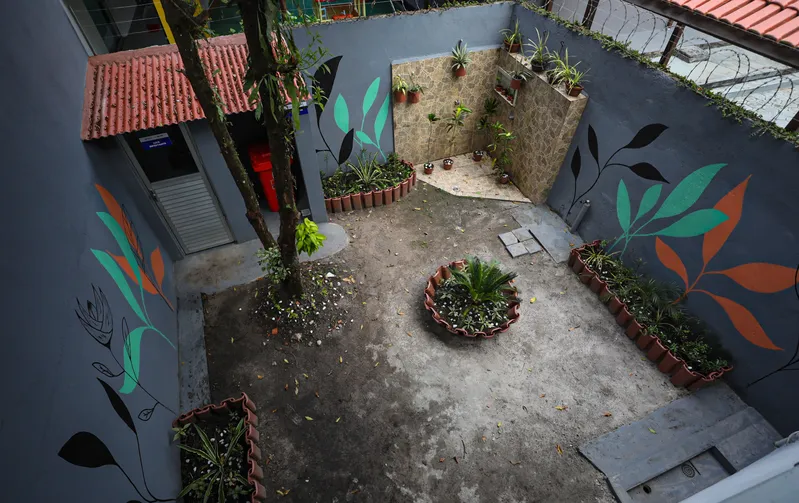 Obra concluída - Reforma da Casa Saúde da Família Mestre Alarino,no bairro Castanheira <div class='credito_fotos'>Foto: Joyce Ferreira/Agência Belém/Comus | <a href='/midias/2025/originais/81d2d01a-8aa7-426d-b06a-019b43fdbf6f.jpg' download><i class='fa-solid fa-download'></i> Download</a></div>