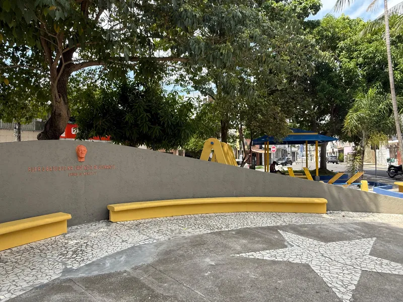 Praça Bruno de Menezes, em São Brás, está 100% concluída. 