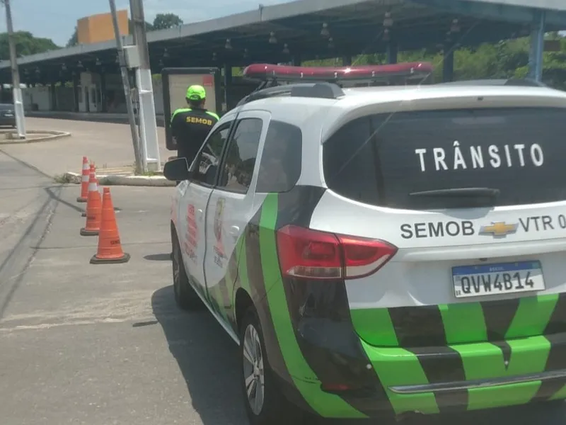 Na UFPA, os agentes ficaram posicionados na avenida Perimetral.