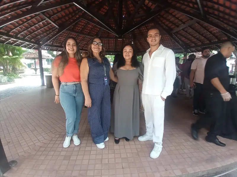 Presidenta da BELÉMPREV com a equipe responsável pelo projeto