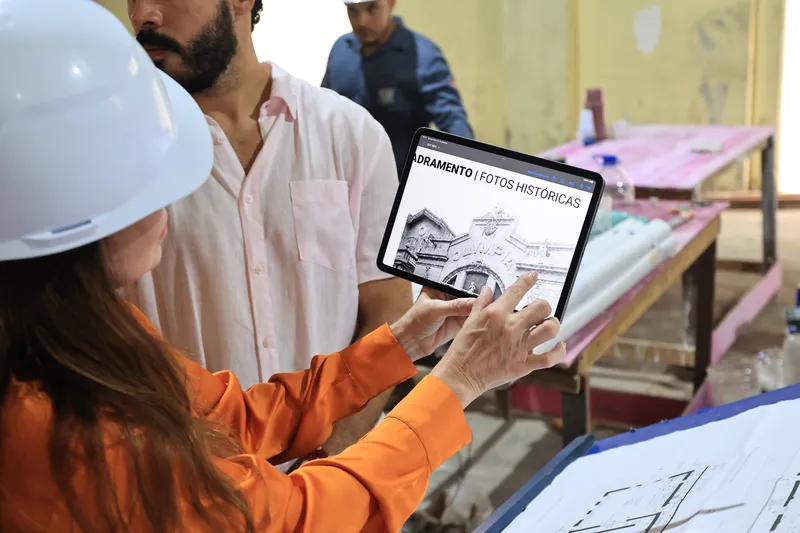 Secretária Cilene Sabino acompanha obra no Olympia