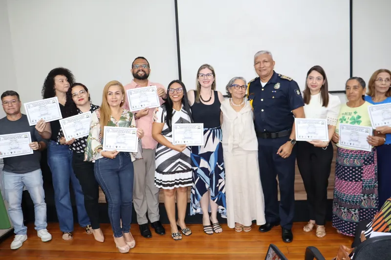 Todas as escolas que receberam a programação da Atividade foram certificadas com o título de “Escola Amiga da Guarda”.