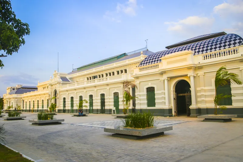 De centro comercial a Complexo Gastronômico e Cultural, o Mercado de São Brás volta a ser um marco cultural da capital paraense.