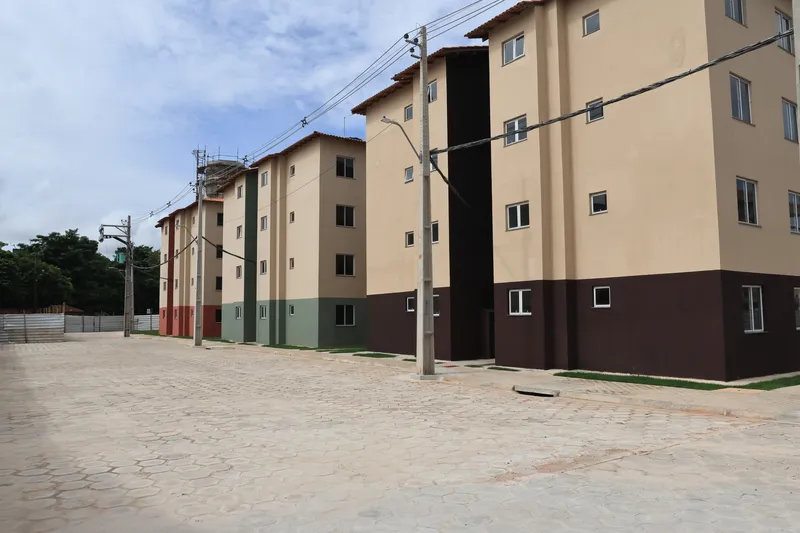Primeira etapa do conjunto habitacional foi entregue sem o "Habite-se".