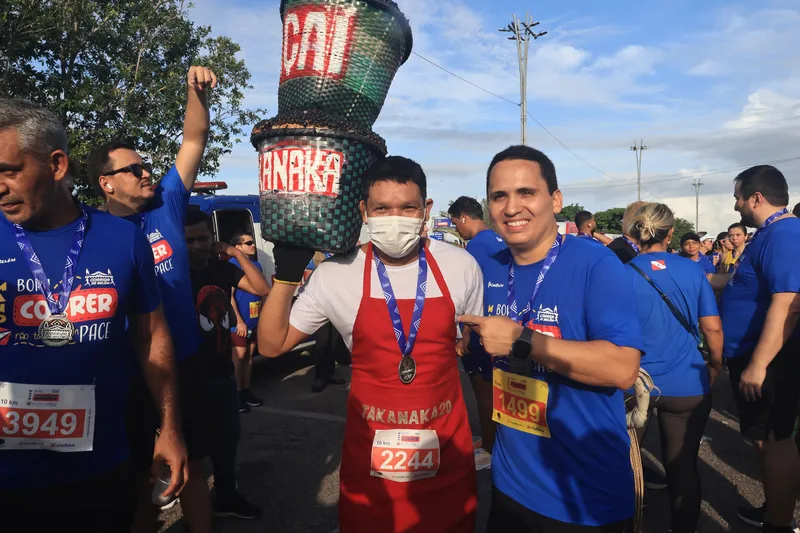 Com recorde de participantes, a Corrida de Belém atraiu participantes que representaram elementos que são a cara da cidade.