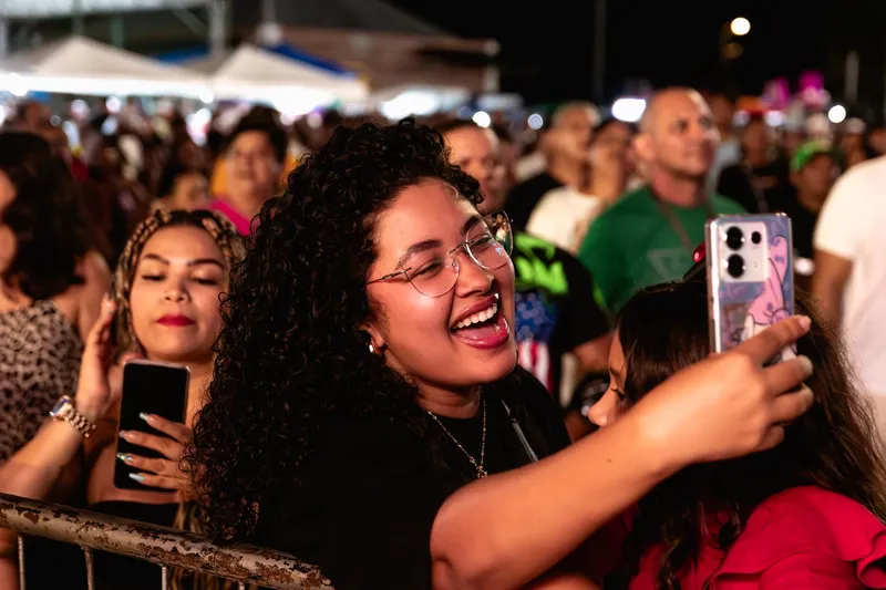 Público aprovou a programação musical da Prefeitura de Belém para os 409 anos da cidade <div class='credito_fotos'>Foto: Felipe de Souza | <a href='/midias/2025/originais/c15e85c8-b122-48fb-9f41-d92d543d66ba.jpg' download><i class='fa-solid fa-download'></i> Download</a></div>