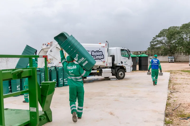 Nos próximos dias, cerca de 800 novas lixeiras serão instaladas em pontos estratégicos de Belém.