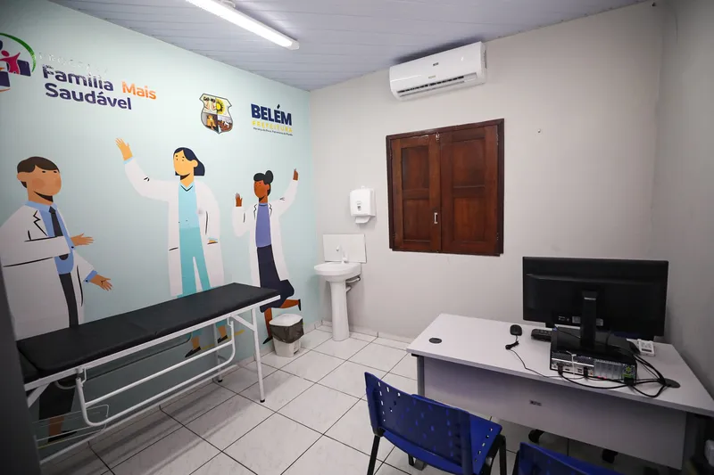 Obra concluída - Reforma da Casa Saúde da Família Mestre Alarino,no bairro Castanheira <div class='credito_fotos'>Foto: Joyce Ferreira/Agência Belém/Comus | <a href='/midias/2025/originais/d0b56e82-bf0a-4972-87d5-7914a83020d3.jpg' download><i class='fa-solid fa-download'></i> Download</a></div>