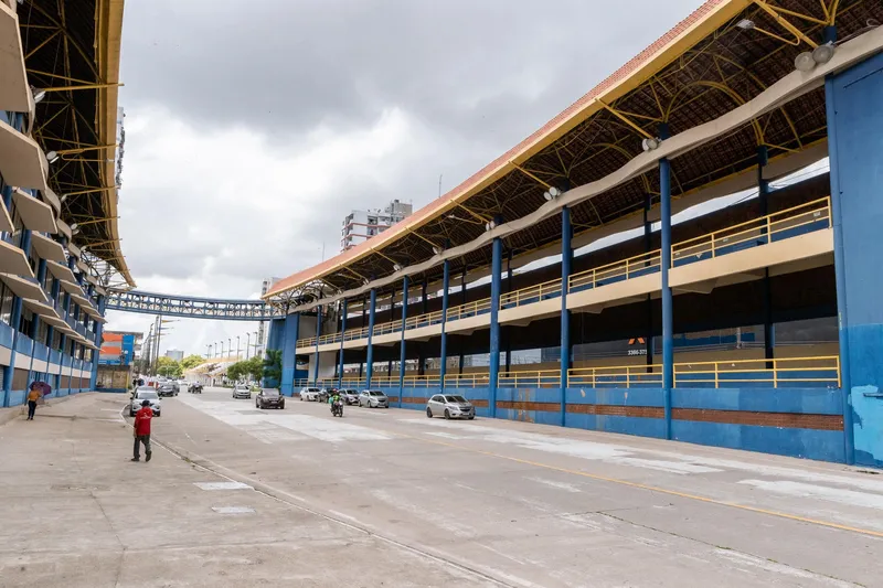 Obras na Aldeia Cabana começaram pelas partes elétrica e hidráulica. Espaço passará por revitalização.
