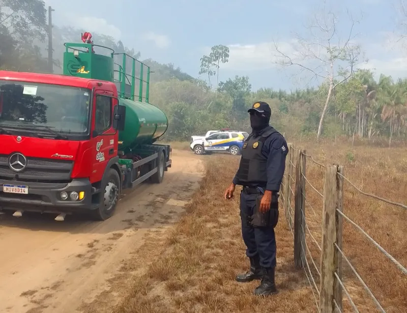 Com o trabalho da Defesa Civil de Belém e demais órgãos, o volume de fumaça na região foi bastante reduzido.