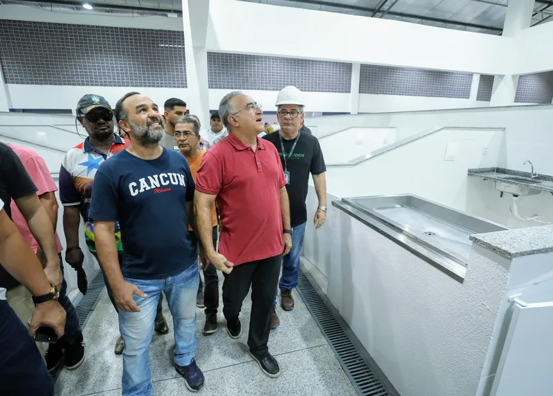 Feirantes aprovaram a nova estrutura e se disseram ansiosos para retomar as atividades no local.