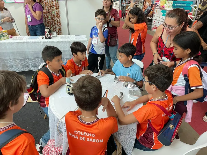 Ciência e tecnologia também presentes na educação 