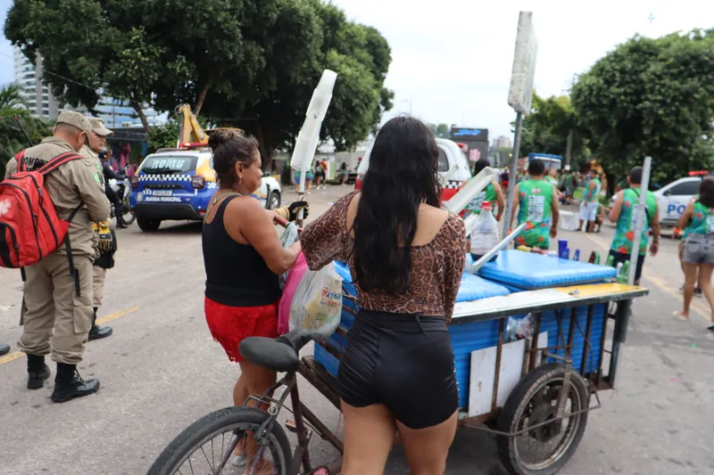 Vendedora Liliane Silva, 43 anos.