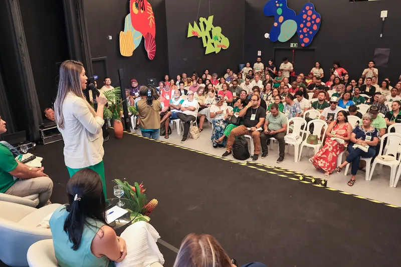  <div class='credito_fotos'>Foto: Jader Paes   |   <a href='/midias/2025/originais/e08ae0a1-b16b-428e-807f-407fdcc9d823.jpg' download><i class='fa-solid fa-download'></i> Download</a></div>