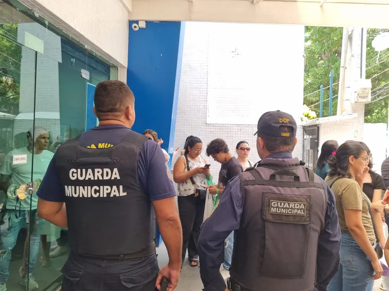 De acordo com a GMB, a movimentação nos locais de prova foi intensa, mas bastante tranquila.
