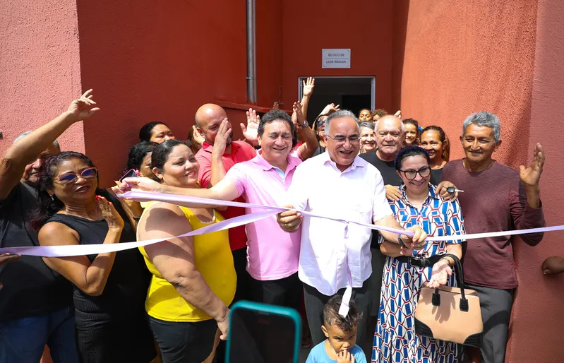 Prefeito Edmilson Rodrigues fez a inauguração do conjunto habitacional Doutor José Carlos Castro.