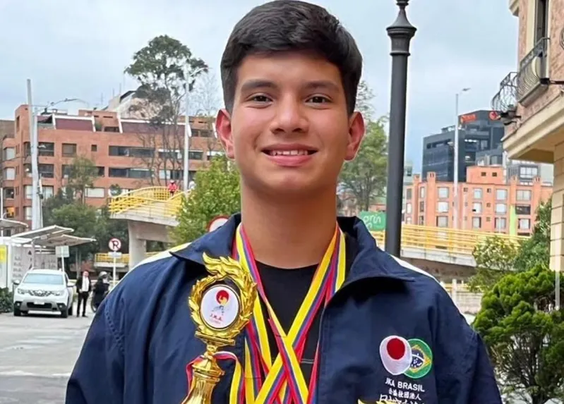 Arthur conquistou o título inédito para o Brasil e será recebido com festa em Belém 