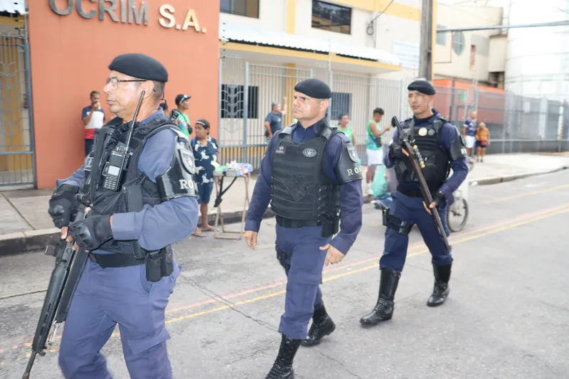Ronda a pé durante a concentração