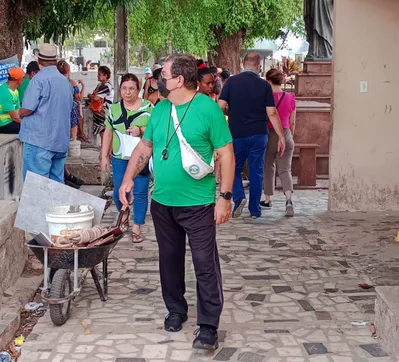 Cemitérios Santa Izabel e São Jorge recebem cerca de 85 mil visitantes neste fim de semana de Finados