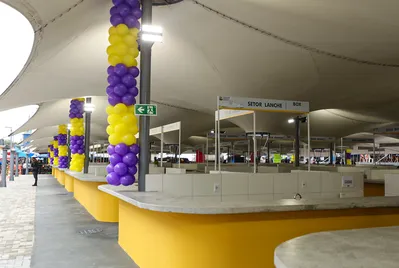 Trabalhadores do Ver-o-Peso comemoram a entrega de mais 168 boxes reformados pela Prefeitura de Belém