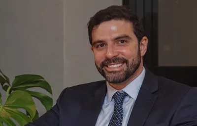 Igor Normando assume gestão de Belém