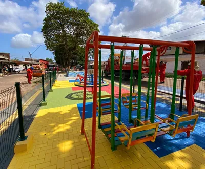 Obras transformam canteiros centrais em novos espaços de lazer no distrito de Icoaraci