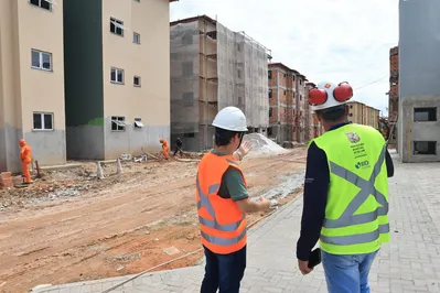 Prefeito Igor Normando vai acelerar regularização das obras inacabadas do residencial do Promaben, no Jurunas