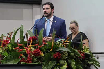 Novo prefeito de Belém, Igor Normando, é empossado pela Câmara Municipal de Belém